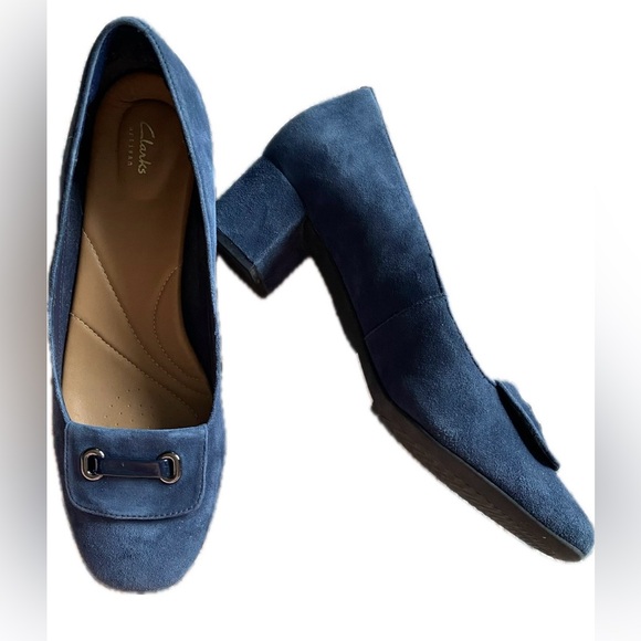 Clarks Shoes - Clarks BLU Suede Artisan Pumps, 9.5 Winter Sale